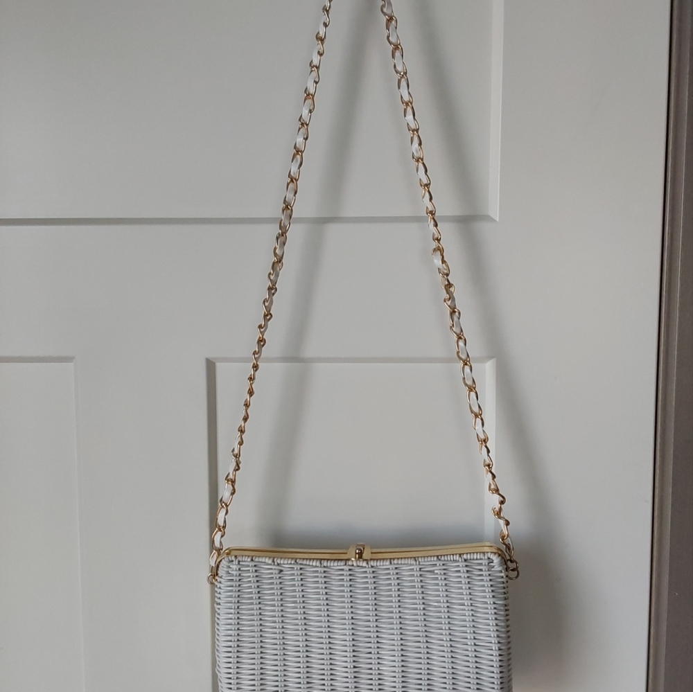 Vintage 70’s White Vinyl Wicker Women’s Purse
